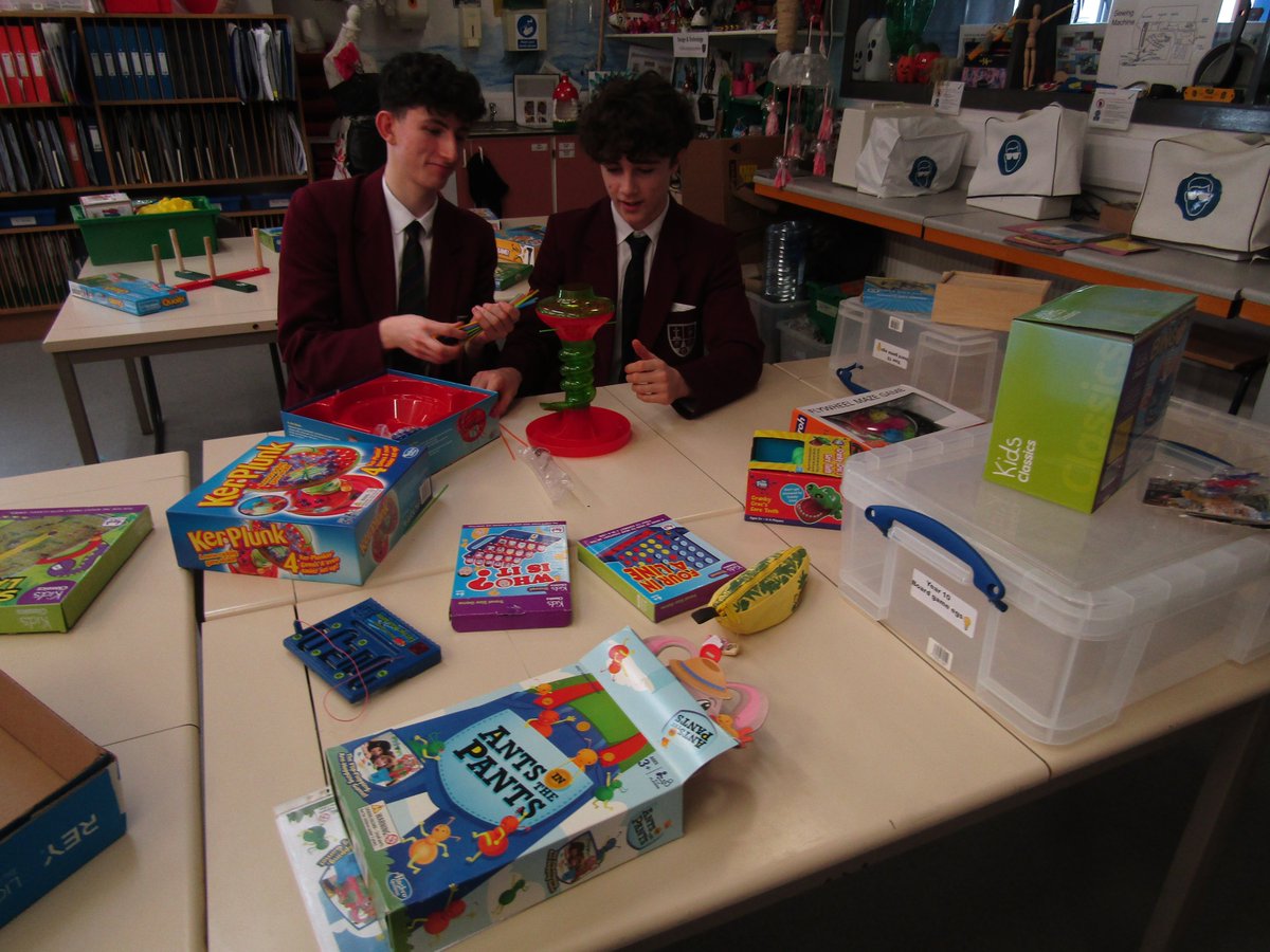 AKSDesignTech's tweet photo. Another year @AKSSchool & more wonderful creative #boardgames #Congratulations to our #winner Sam 🏆 with his great use of a variety of #workshopskills. 2nd Robert created bespoke #alien #3Dprinted counters. 3rd Matthew with his inventive #recycing of bottle tops #ProudTeacher 🛠️ https://t.co/6Un2LpRmwo