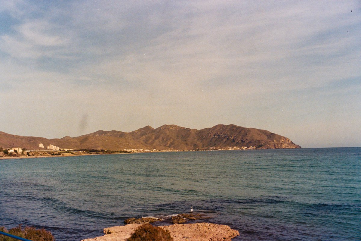 amaia_papaya's tweet photo. En abril descubrí la costa de la Azohia en Murcia. Quiero volver de nuevo. Fotos analógicas reveladas en #ContadoPierde con carrete Kodak Ultramax. https://t.co/esnovmITy3