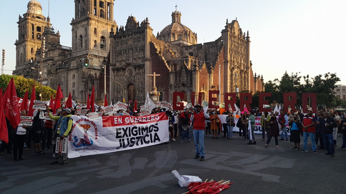 #ExigimosJusticiaEnGuerrero