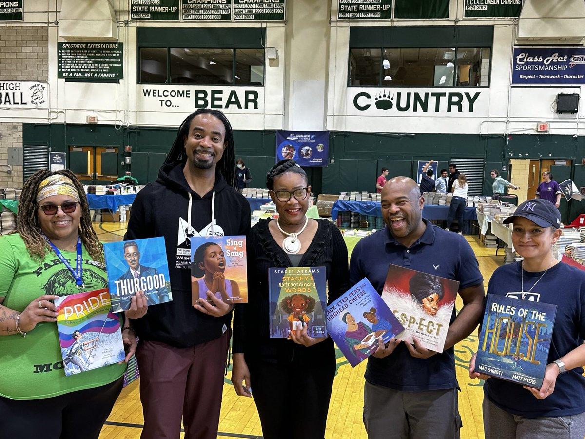 Corey Moses (@cmoseshft1018) on Twitter photo One week later ! “ reading open the world” was resounding success again! <a href="/HopeColes1/">Hope Coles -Advocate for the right of our children</a> <a href="/ShellyeDavis/">Shellye Davis</a> <a href="/SBeckfordHFT/">Stuart Beckford</a> <a href="/HFT1018/">Hartford Federation of Teachers</a> #unionyes
<a href="/AFTCT/">AFT Connecticut</a> <a href="/AFTunion/">AFT</a>
#readingopenstheworld One week later ! “ reading open the world” was resounding success again! <a href="/HopeColes1/">Hope Coles -Advocate for the right of our children</a> <a href="/ShellyeDavis/">Shellye Davis</a> <a href="/SBeckfordHFT/">Stuart Beckford</a> <a href="/HFT1018/">Hartford Federation of Teachers</a> #unionyes
<a href="/AFTCT/">AFT Connecticut</a> <a href="/AFTunion/">AFT</a>
#readingopenstheworld