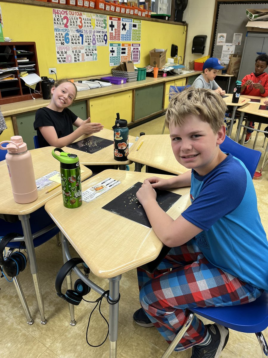 Thank you <a href="/CookCFB/">Cook Co. Farm Bureau</a> for coming to discuss agriculture and healthy eating with our 4th graders today! <a href="/UpAtLincolnOP/">Lincoln Elementary D97</a>