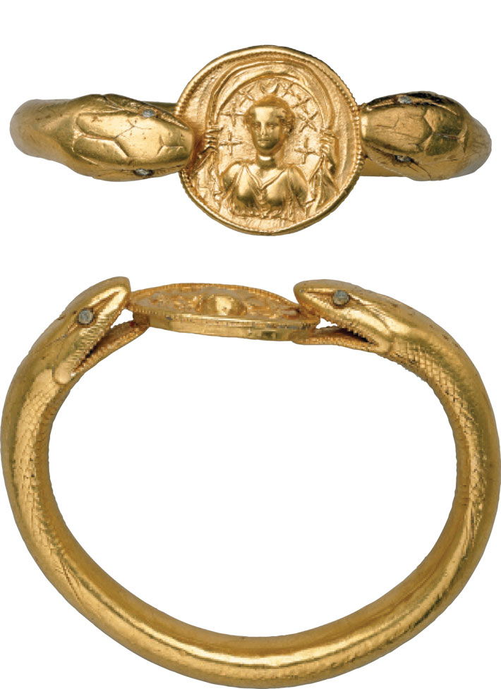 archaeologymag's tweet photo. #FindsFriday Researchers are trying to find out more about the inhabitants of Pompeii's House of the Golden Bracelet, named for this bracelet found inside which is decorated with a two-headed snake holding a medallion of the moon goddess Selene.

https://t.co/7j69iCUH3m https://t.co/BD6gz8RHsA