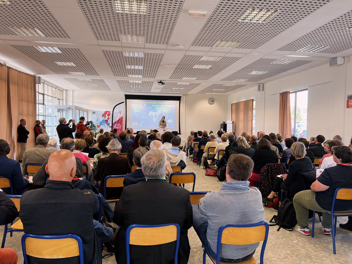 Charlotte Caubel tweet media