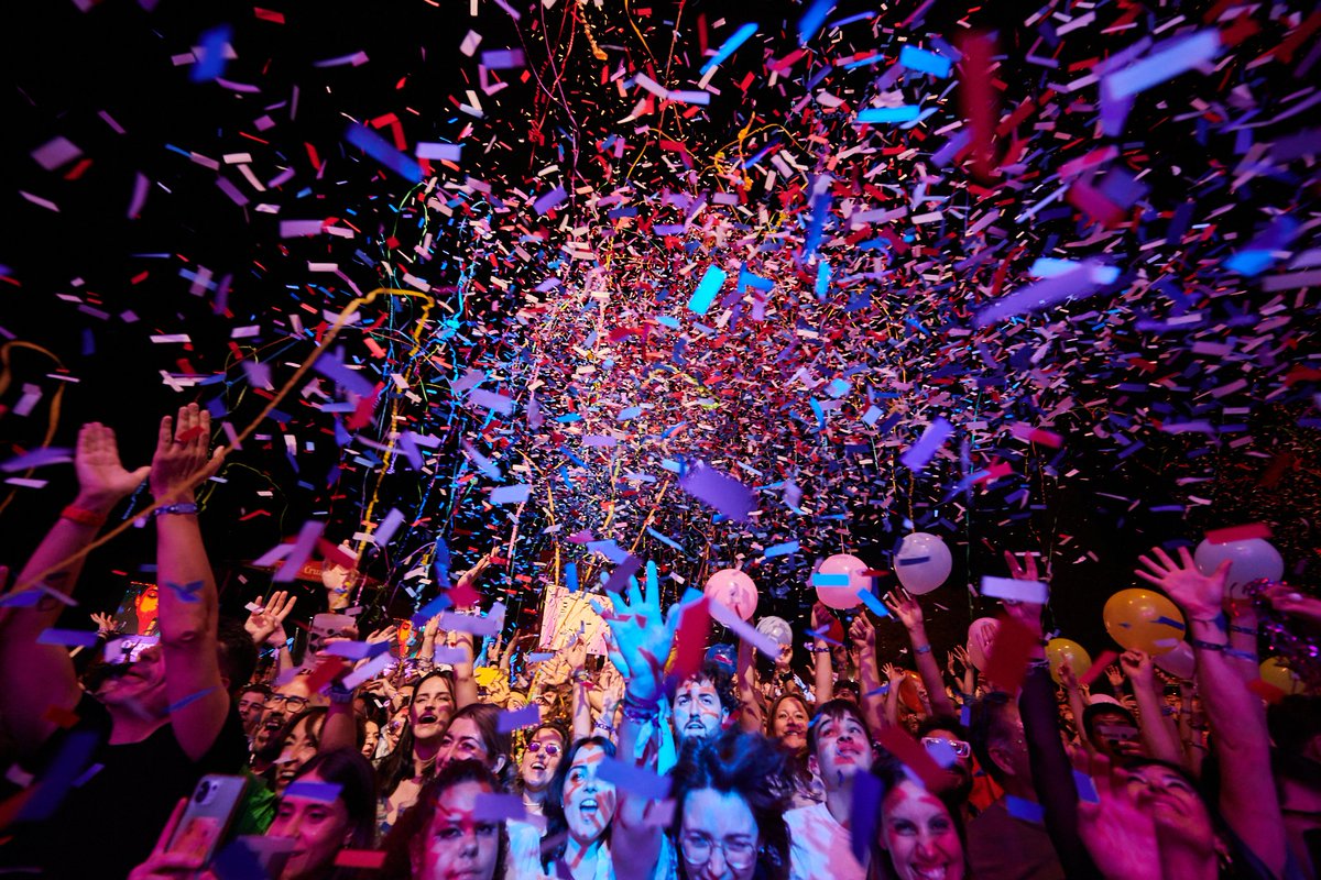 Interestelar Sevilla, una experiencia increible *-*
#interestelarsevilla <a href="/InterestelarSev/">Interestelar Sevilla</a> 
salitrelavaymusica.com/interestelar-2…