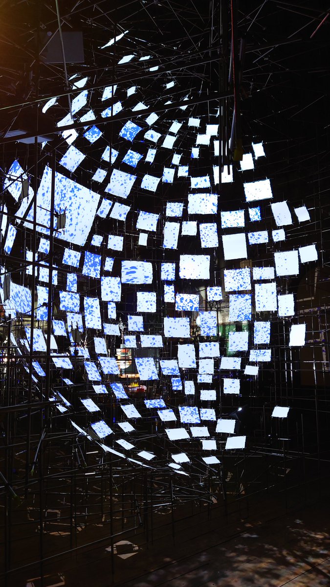 London Excursions part 2 stumbled upon Sarah Sze's Metronome at Peckham Rye station, beautiful, atmospheric, and I almost missed my train, but worth it