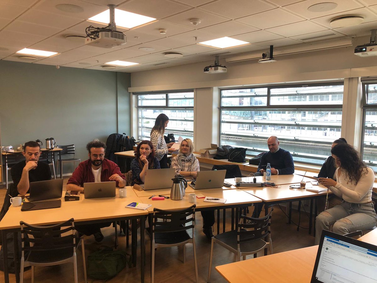 FMiradasTEA's tweet photo. 🔵Segundo y último día del TPM del proyecto europeo #GAMESS en Copenhague, Dinamarca
👉🏼El próximo encuentro será en #Burgos en el mes de octubre
🌐Conoce más en la web del proyecto: https://t.co/eww0yWj8ei
#gamessproject #TPMDenmark #ErasmusPlus @EUErasmusPlus https://t.co/gbqlY9eazs