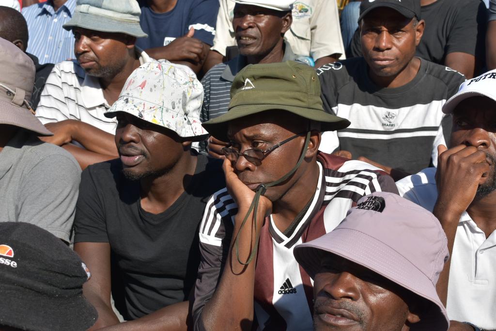 khulumanifm95's tweet photo. Ezibuhlungu azipheli Emagumeni @HighlanderBosso @OfficialDynamos @CastleLagerPSL @spoja_sr @BulawayoZoom @lietta_jay02 @patriciapjay https://t.co/Ti2sAmRqBO