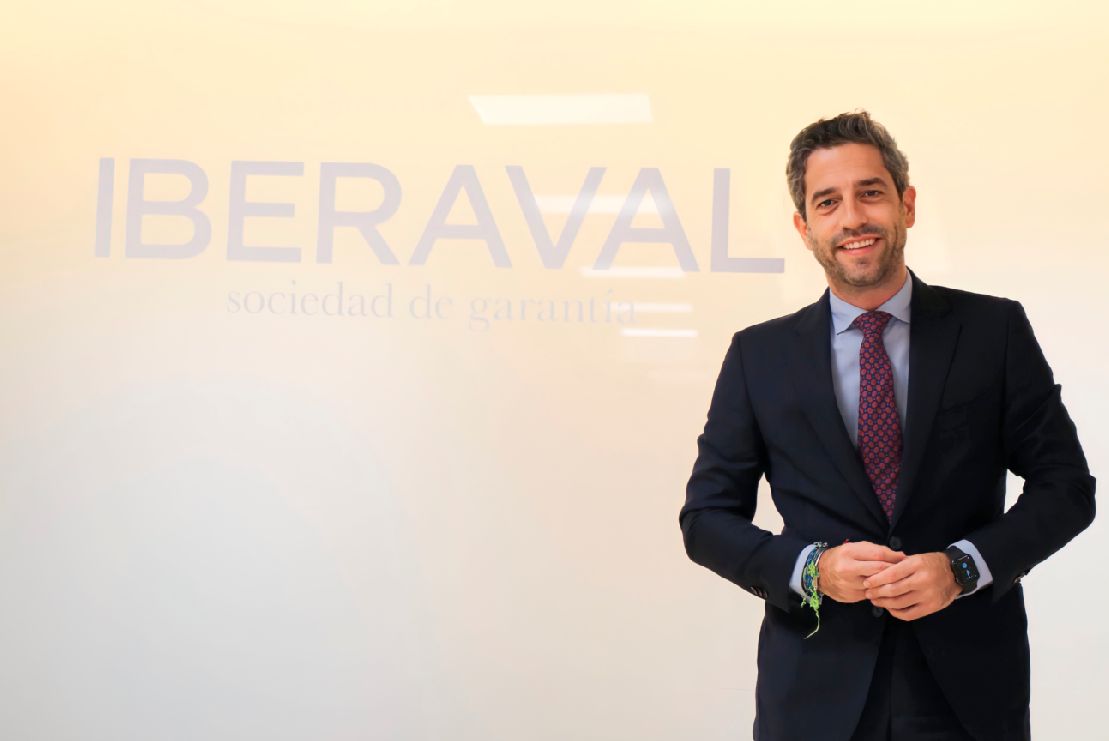 .<a href="/IBERAVAL/">IBERAVAL, SGR</a> facilita préstamos a casi 2.000 empresas hasta abril ow.ly/IgiW50OwOk6 <a href="/jmsaiberaval/">Cʜᴇᴍᴀ Sᴀ́ɴᴄʜᴇᴢ</a> <a href="/cesarpontvianne/">Cesar</a> <a href="/PedroPisonero/">Pedro Pisonero</a>