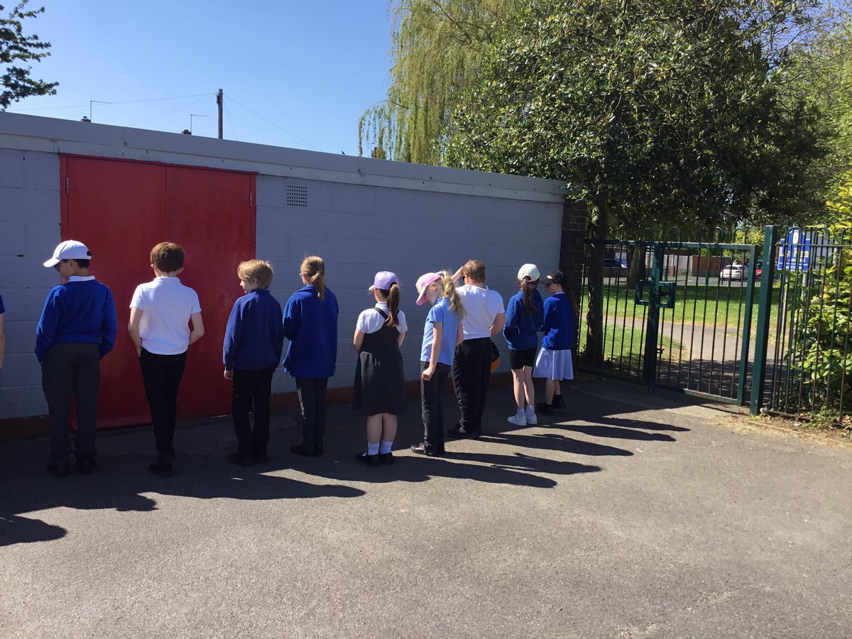 LeysFarm's tweet photo. Class 4W taking advantage of the sun yesterday when recalling turns and angles. They used the playground markings to work on compass points and directions. #LFJSMaths https://t.co/aYVx1b0GlL