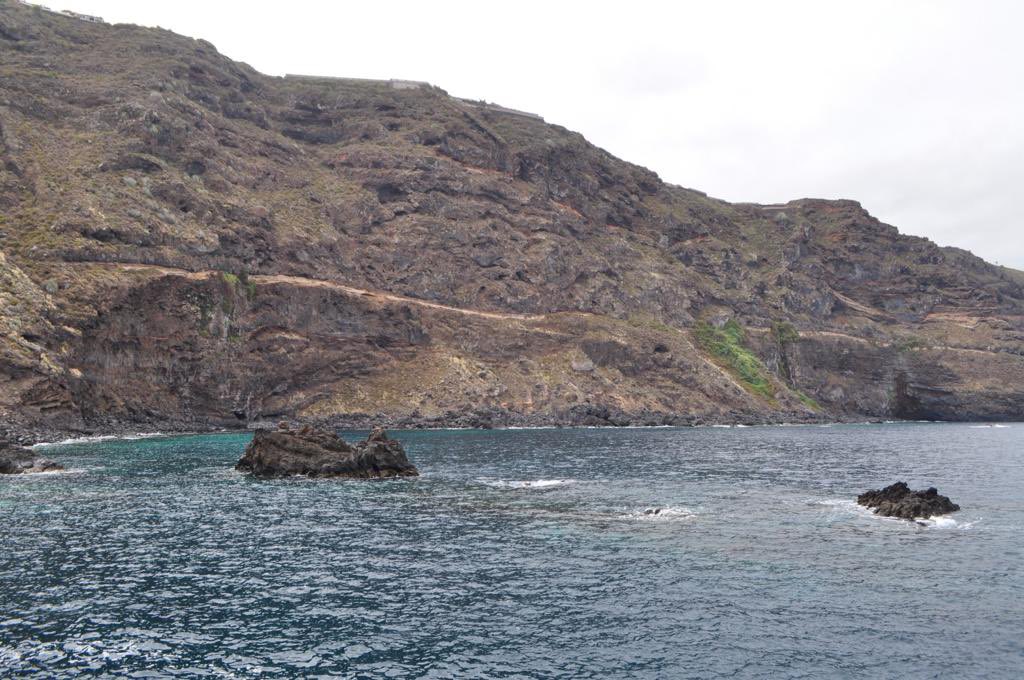 SMatanceros's tweet photo. Compromisos como alcalde de Ignacio Rodríguez:

La costa y el mar. Seguiremos trabajando ante las administraciones competentes para mejorar los senderos y zonas de baño en nuestra costa.

#LaMatanza #ParaSeguirAvanzando #IgnacioRodriguez #VotaIgnacio 🔴🟢 https://t.co/LFxLL5FJob