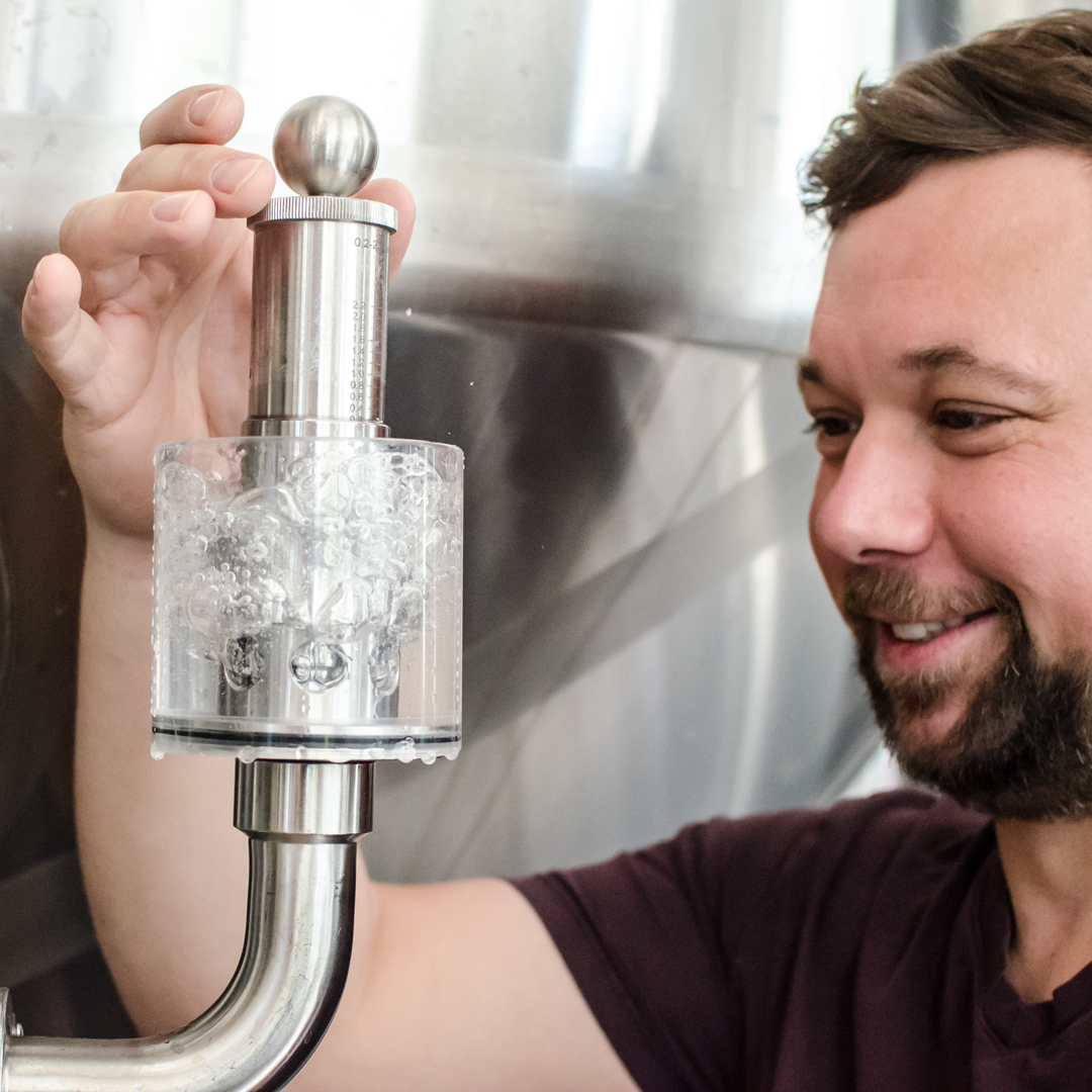 Tom's happy because the bubbles mean that the beer is on it's way. 🍺 #craftbeer #craftbeergeek #spundingvalve #craftbrewery