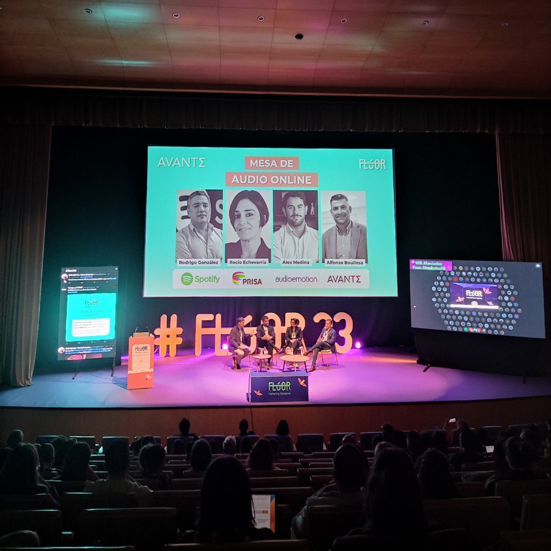El escenario de consumo actual, el vínculo con la audiencia, el papel de las marcas en el ecosistema... Sobre audio online reflexionan Rocío Echevarría (<a href="/PRISA/">PRISA</a>), Álex Medina (@Audioemo) y Rodrigo González (<a href="/SpotifySpain/">Spotify Spain</a>) en <a href="/congresofluor/">Congreso FLÚOR</a> 🎧 #FLUOR23