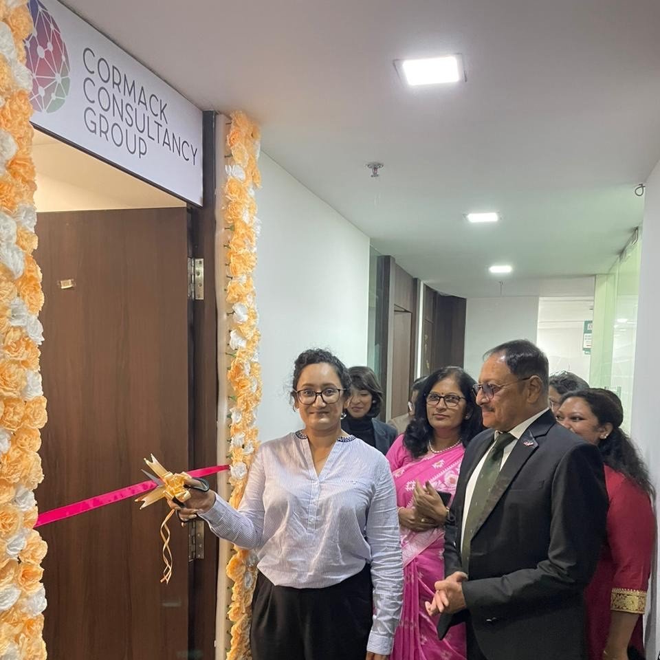 UKinMumbai's tweet photo. A great opportunity for Indian institutions to go global as UK-based @consultcormack (CCG) open their office in Pune in the presence of Deputy Director Trade @AjitaHathlia.

CCG excels in providing partnership development opportunities for higher education institutions. https://t.co/d5NizL7ayY