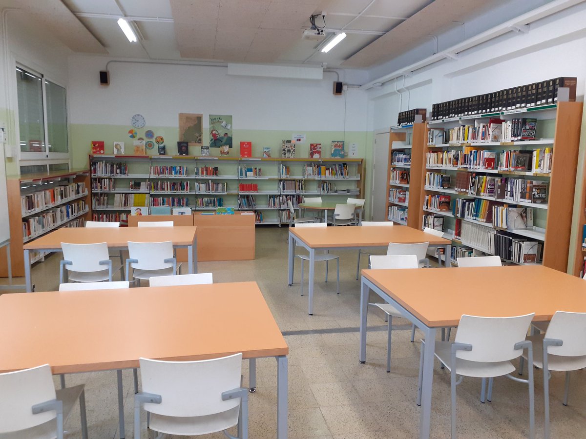 SalaLecturaAmer (@amerlectura) on Twitter photo Així de bé ha quedat la Sala de Lectura d Amer després que hi passés la brigada d expurg de <a href="/bibgirona/">Servei Biblioteques</a> . Moltes gràcies noies! Així de bé ha quedat la Sala de Lectura d Amer després que hi passés la brigada d expurg de <a href="/bibgirona/">Servei Biblioteques</a> . Moltes gràcies noies!