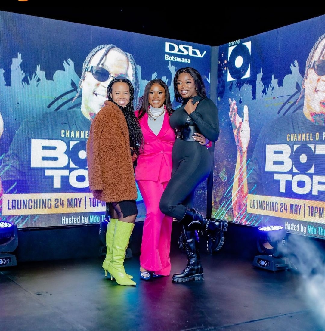 This is monumental. 13 year old Masego never thought this was something that could happen in her lifetime. For Botswana to be given actual space means so much. S/o <a href="/thapartypapi/">BIG Papi</a> and the <a href="/DStvBotswana/">DStv Botswana</a> team behind what is and will remain a historic event. #choxdstvbots