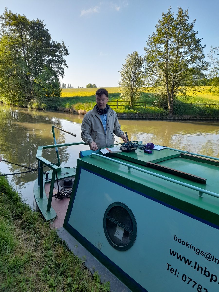 LNBP_Braunston's tweet photo. So this morning we were joined by James from @BBCNorthampton who came aboard to sample life on board Guinevere and the canals, and interview our crew for the Breakfast Show.
#boatsthattweet #grandunioncanal #communityboating #bbcnorthampton https://t.co/rTIrt6KCXp