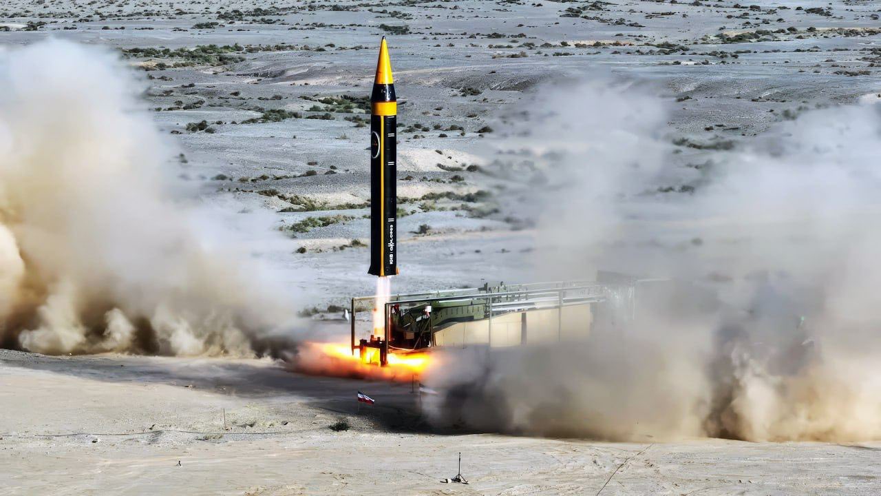 KyivPost on Twitter: "#Iran has announced the testing of a new ballistic missile, the Khorramshahr-4, which is allegedly capable of hitting targets at a distance of up to 2,000 kilometers and has