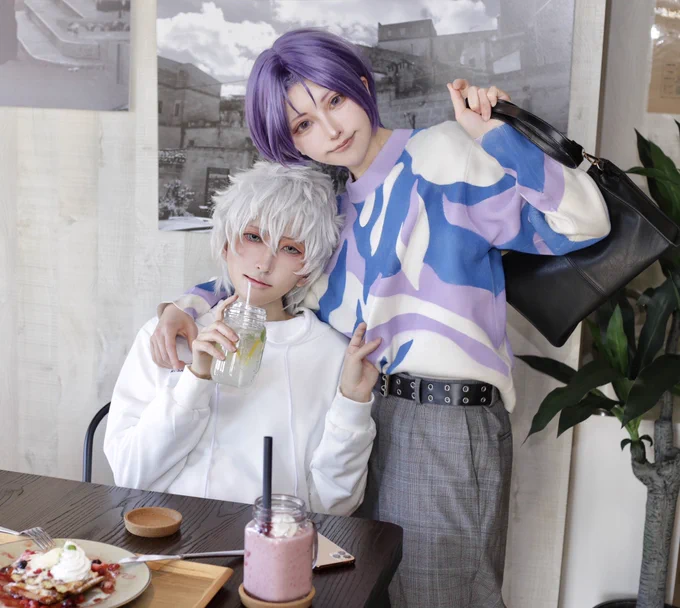 【bll cosplay / ngro】 ─────────────────  「凪〜口に付いてんぞ」 「玲王がとって〜」 「しょうがねえな、ほら顔貸せ」  ───────────────── Nagi Seishiro  Mikage Reo   