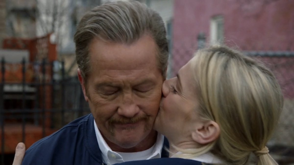 Learnthingss's tweet image. “That’s great…..Sylvie deserves it”❤️ Mouch don’t you die on us😭❤️#ChicagoFire