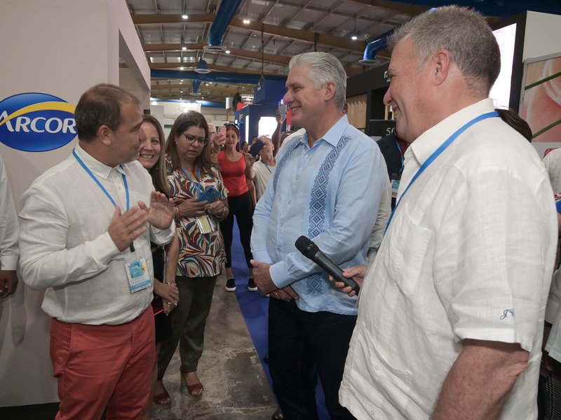 Díaz-Canel sobre feria internacional en Pabexpo: “Lo importante es fomentar y no detener” pcc.cu/noticias/diaz-…