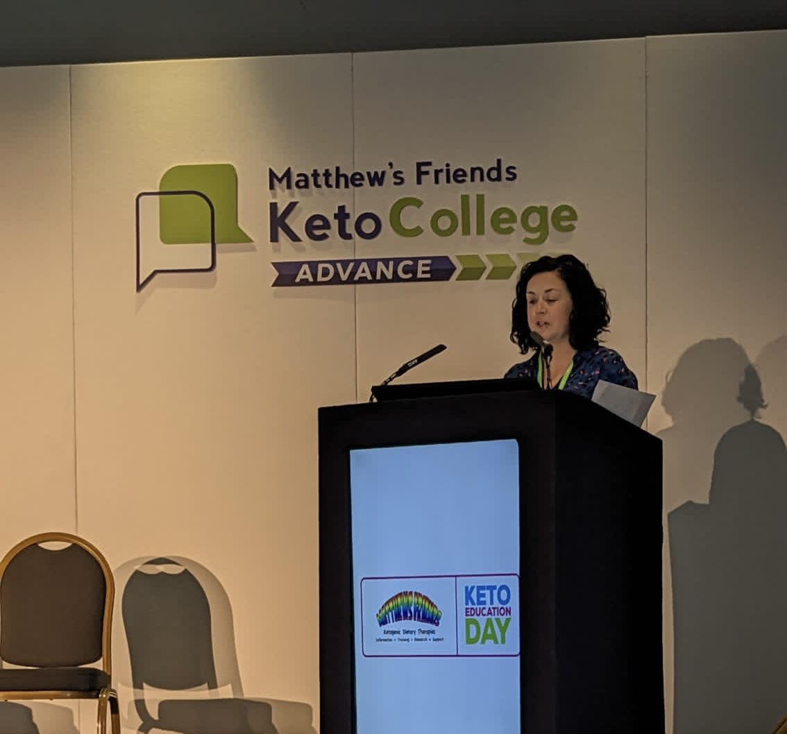 It’s family day with @matthewsfriends @ketocollege, @tracycameronRD delighted to be supporting families, teachers, nurses, dietitians and dietetic assistants to understand how we prepare families for #ketogenicdiet. It’s days like these that we love when working as a #dietitian