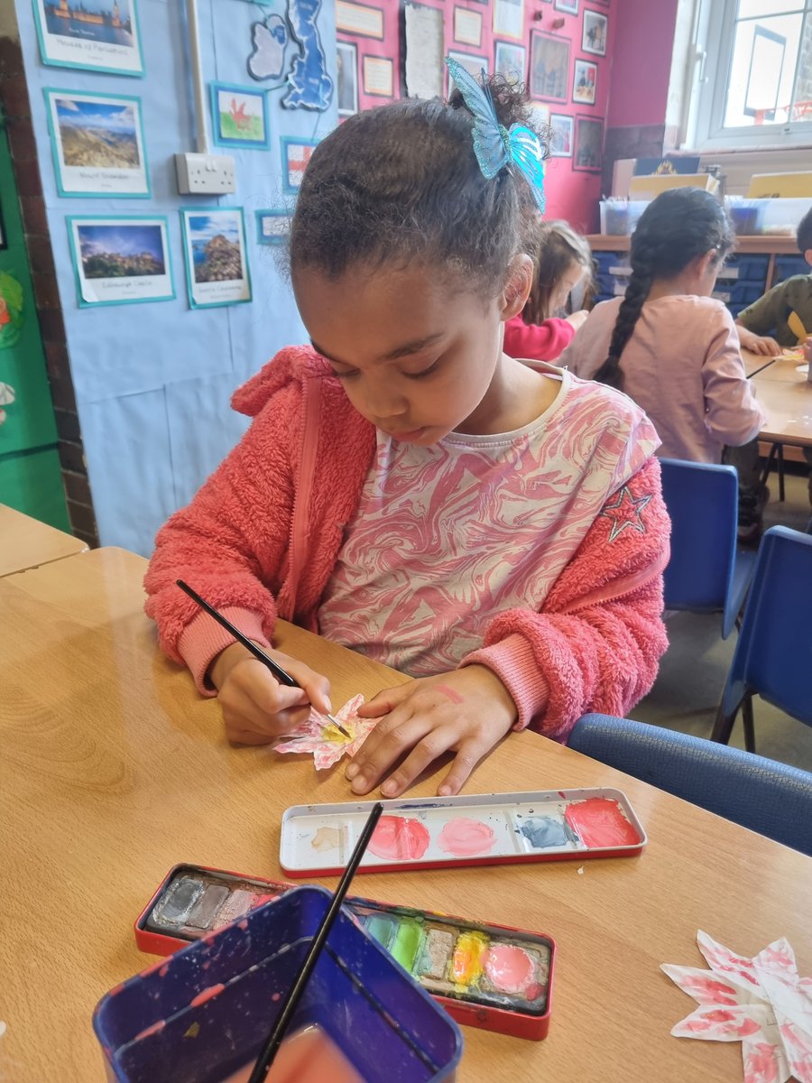 Halstow Primary tweet media
