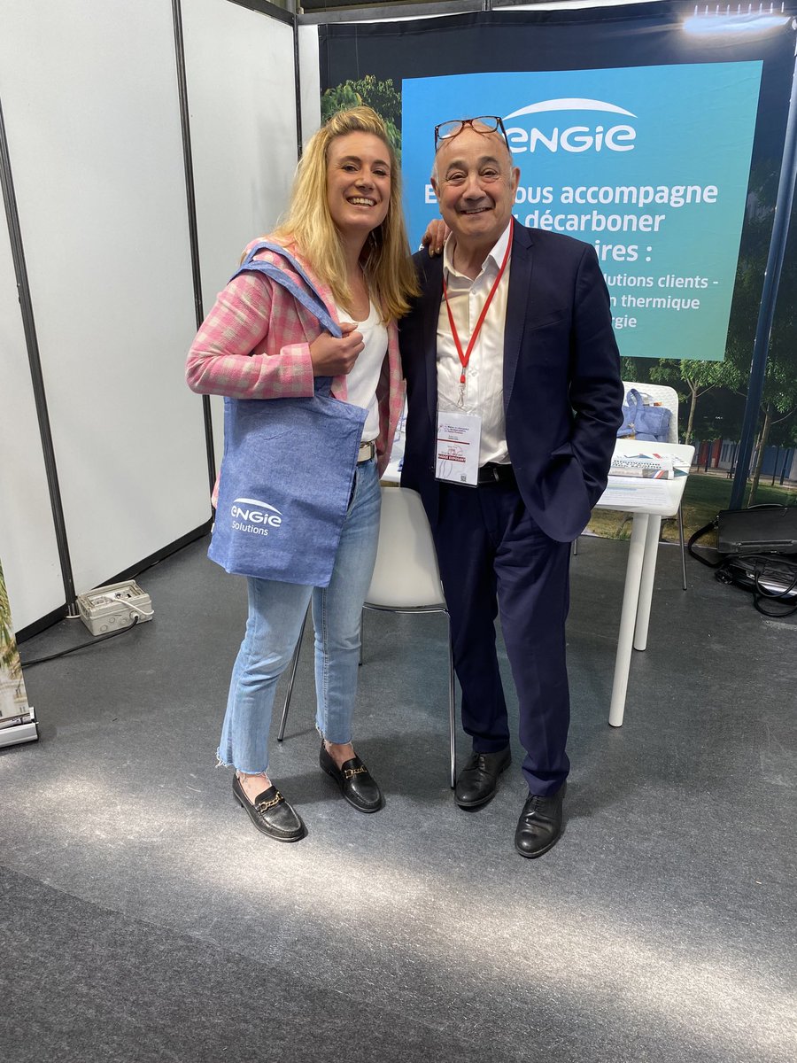 SergeCaramante's tweet photo. Très heureux, en qualité de partenaire, de participer au 1er salon des maires #amf65 à @MairieTarbes avec @pina_serge. @CaroleDelga .
Merci à @babathl pour sa présence sur le stand @ENGIEgroup.
@GerardTremege #Michel Pélieu https://t.co/xfoRA2funE