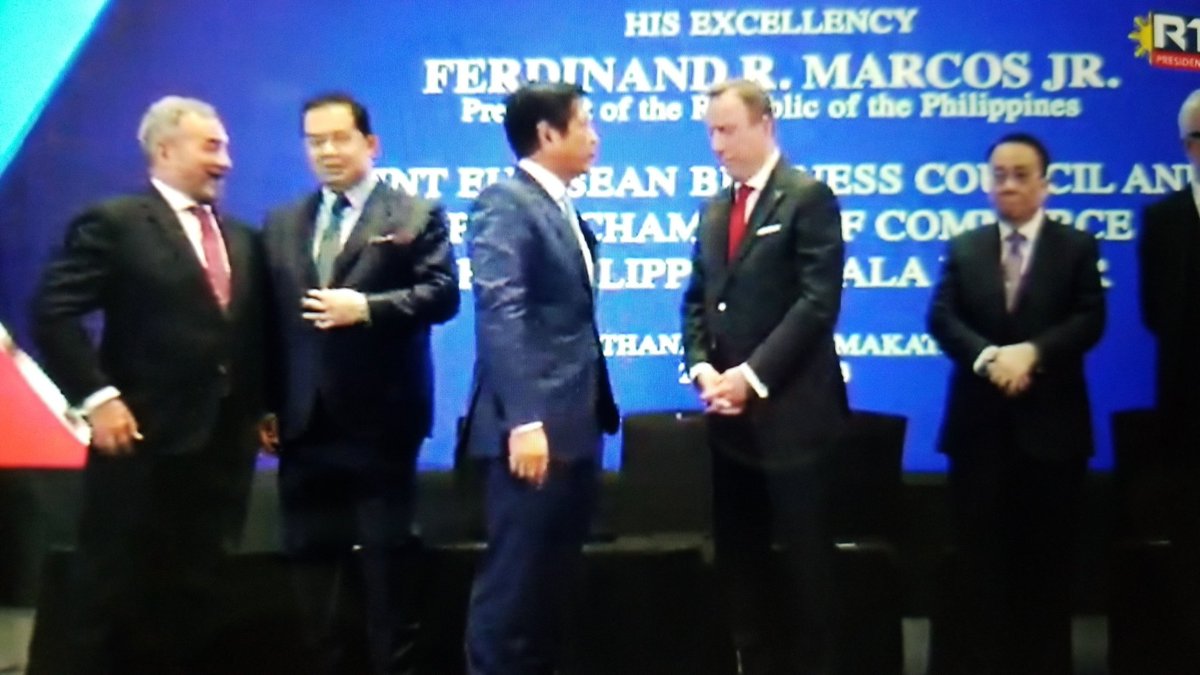 Our PRESIDENT #PBBM with the EU-ABC AND ECCP Gala dinner 
members