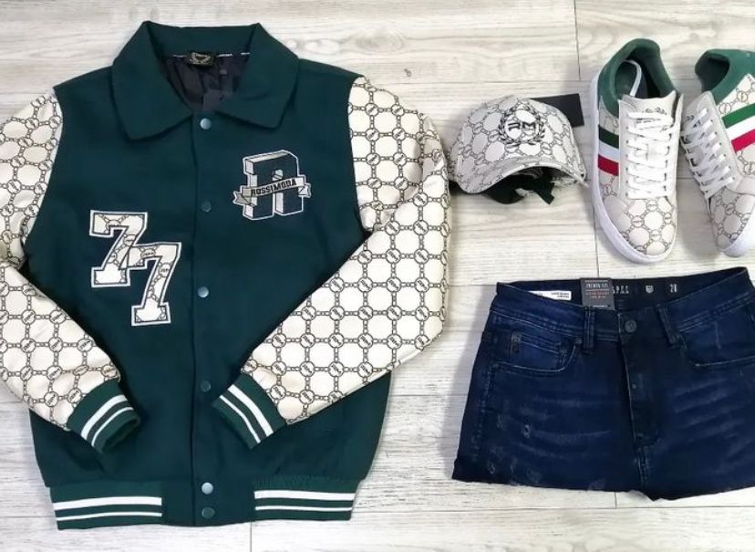 dwfash's tweet photo. Rossimoda 
Basketball Jacket: R2600
Sneakers: R2450
Jean: R1520
Basketball Cap: R395
Available in store and online:
📍1 LEES STREET WYNBERG JHB
📞082 903 9932
https://t.co/qfESJqPlVS... https://t.co/Tnt64kiqtj