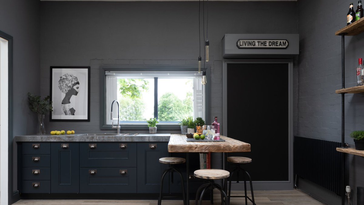 TrumanKitchens tweet media