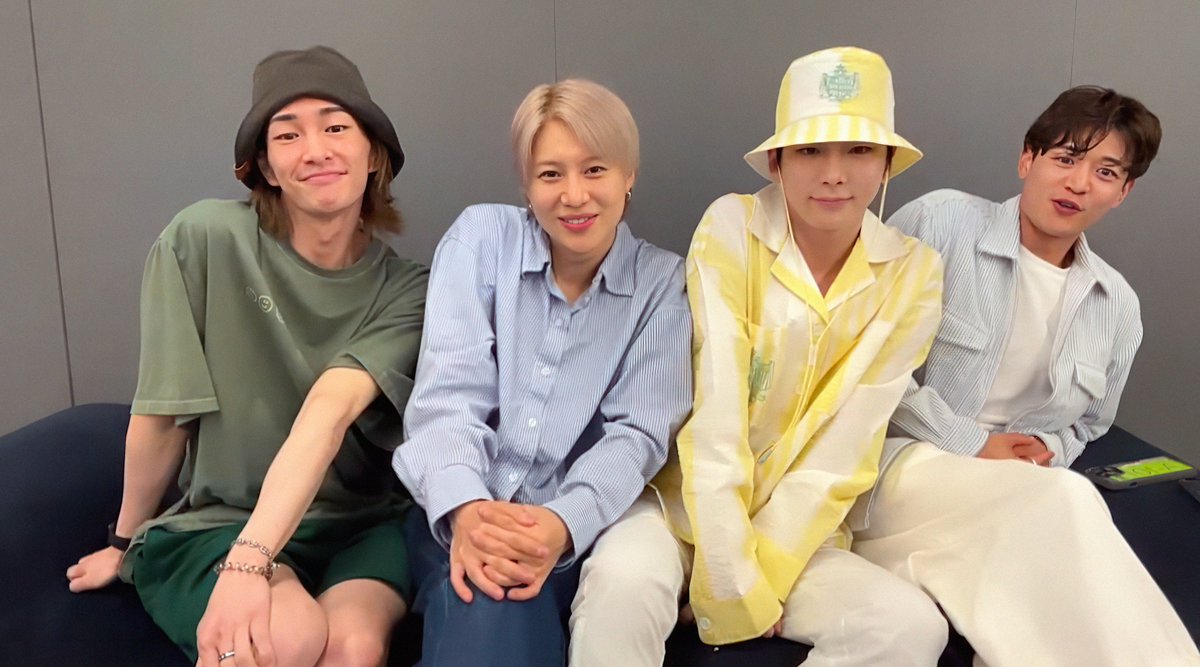 unravelingsky's tweet photo. thank you shinee for bringing so much joy and laughter into my life 🫶 https://t.co/fk9t6swqG2