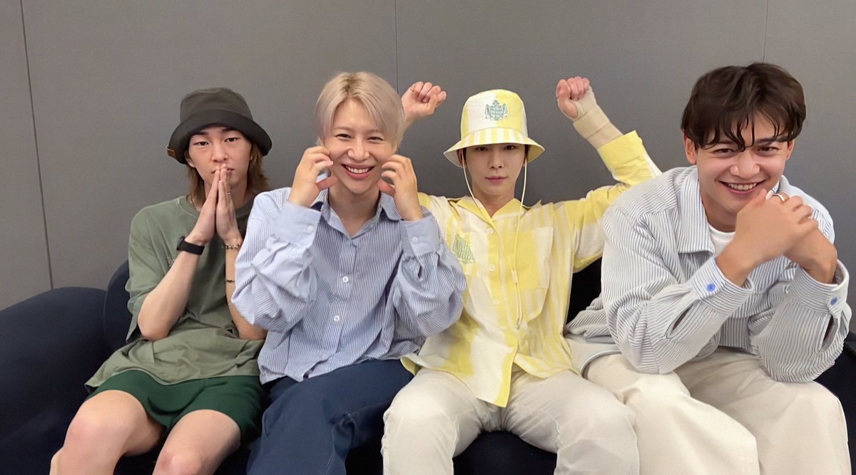 unravelingsky's tweet photo. thank you shinee for bringing so much joy and laughter into my life 🫶 https://t.co/fk9t6swqG2
