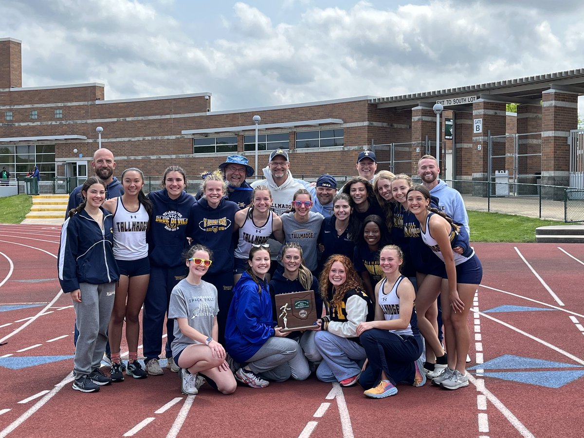 Tallmadge_AD's tweet photo. Good luck to our @TallmadgeTrack ladies as they head to Lexington tonight for their Regional Meet! Let’s go get it done ladies! https://t.co/yXDmxe8dRM
