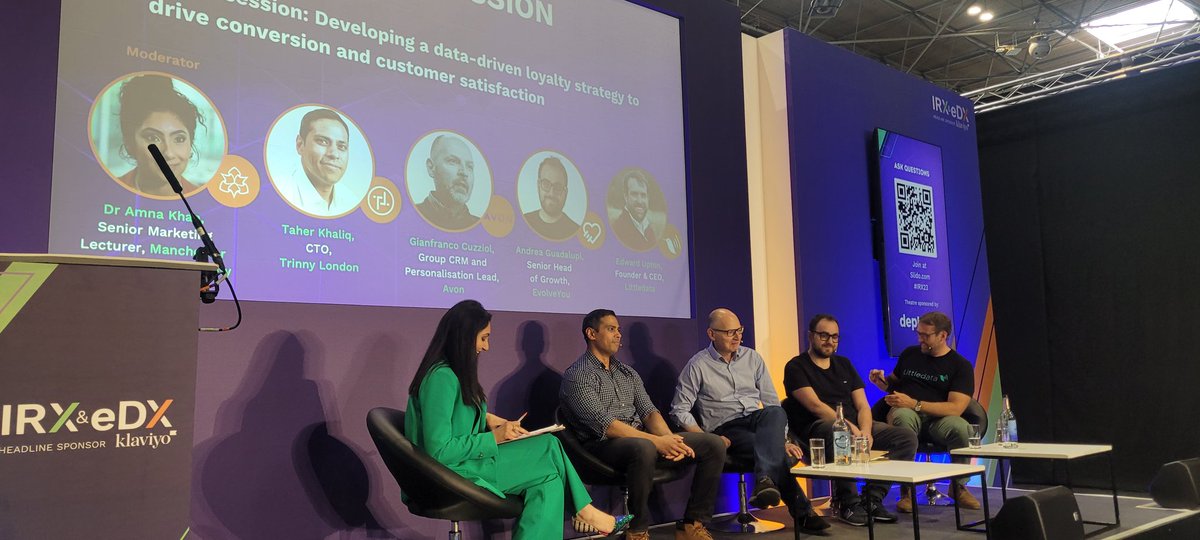 Great panel focusing on customer loyalty. Importance of data use to decide best loyalty apprch. Moderated by amazing <a href="/Dr_Amna_Khan/">Amna khan</a> (<a href="/ManMetUni/">Manchester Metropolitan Uni</a> ) and great panelist Taher Khaliq (<a href="/trinnylondon/">TRINNY LONDON</a> ) <a href="/iamgfc/">gianfranco cuzziol</a> (Avon), Andrea Guadalupi (<a href="/EvolveYou/">EvolveYou</a> ), <a href="/eUpton/">Edward Upton</a> (<a href="/littledata/">Little Data</a> ). Great variety