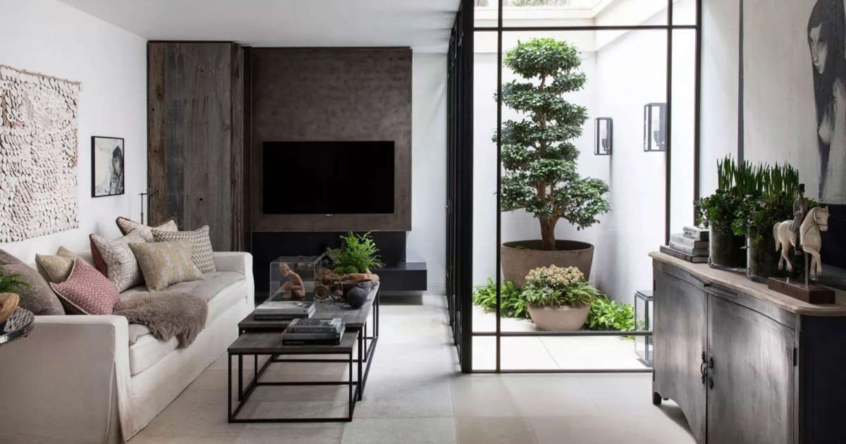 ZoeDurrRealtor's tweet photo. Feng Shui consultants say these are the unluckiest items to have in your home  https://t.co/qxELnvdp7Z https://t.co/rClBqE5wDf