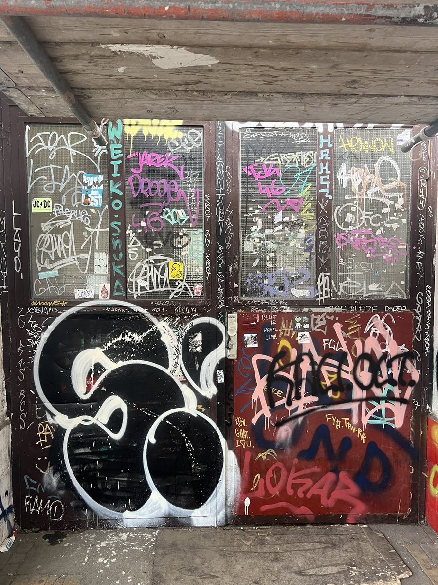 It’s a beautiful day in Berlin. This city is bombed with #graffiti