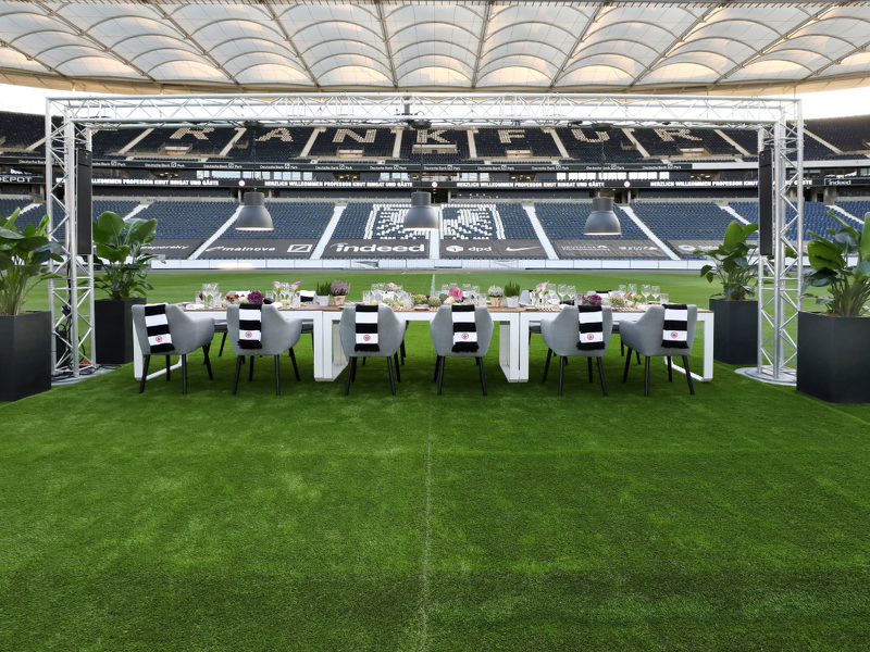 ⚽️🤩 Top Fußballstadien &amp; Arenen für Events und Tagungen!

➡️ fiylo präsentiert zum spannendsten Saisonfinale aller Zeiten eine Übersicht der Top Fußballstadien und Arenen für spektakuläre Events und große Emotionen.👏

pregas.de/hotellerie/ite…