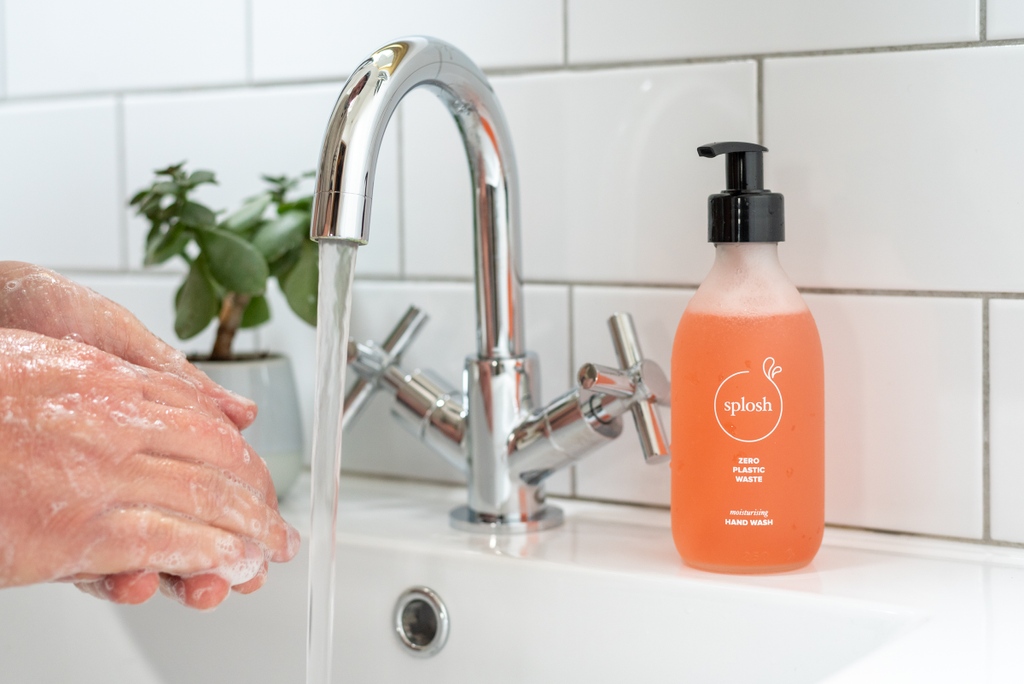 Revolutionize your home essentials with <a href="/Sploshtweet/">Splosh</a> at The Sustainability Show! 💦 Splosh is the clever new solution that offers great value, convenience, and most importantly, no plastic waste! 🌍♻️

 Get your FREE tickets now - bit.ly/3IWbOPm