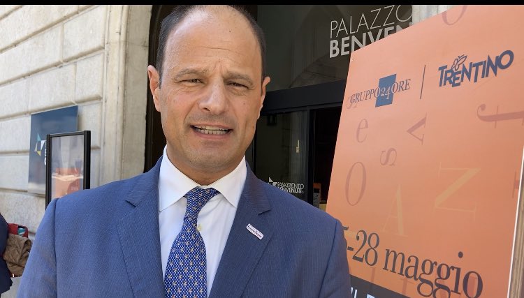 Confcooperativ1's tweet photo. #festivaleconomiatrento 🐿️#Italiansounding Falzetta general manager #LatteriaSoresina “puntare su crescita e aggregazione per conquistare i mercati” @ItaCooperativa @Fedagripesca @CooperTrentina @economicsfest https://t.co/QTZyHJRZLB