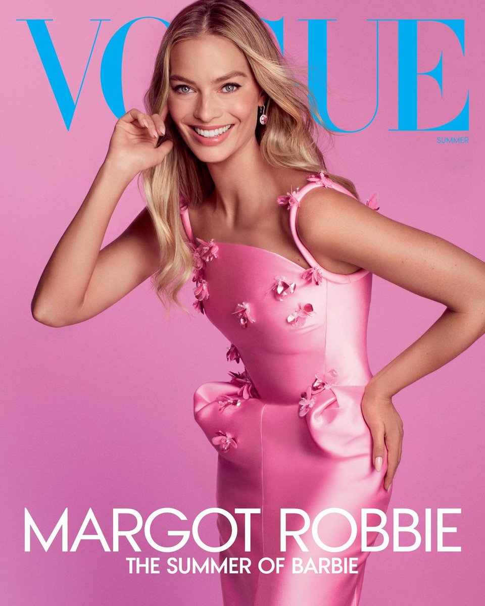 Margot Robbie goes on full Barbie for Vogue ✨

#Fashiontv #Fashiontvindia #FTV #Fashion #margotrobbie #barbie #vogue #margotrobbieedit #barbiedoll #barbiestyle #barbiecore #pink #pinkaesthetic #aesthetic #photoshoot #makeup #beauty #art #editorial #photography #highfashion