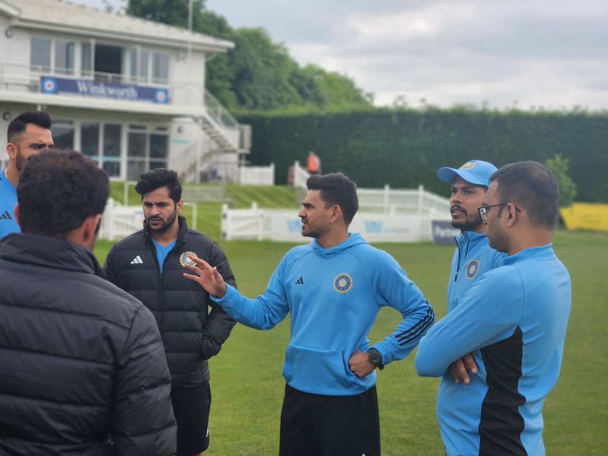 Unveiling #TeamIndia's new training kit 💙💙 

Also, kickstarting our preparations for the #WTCFinal