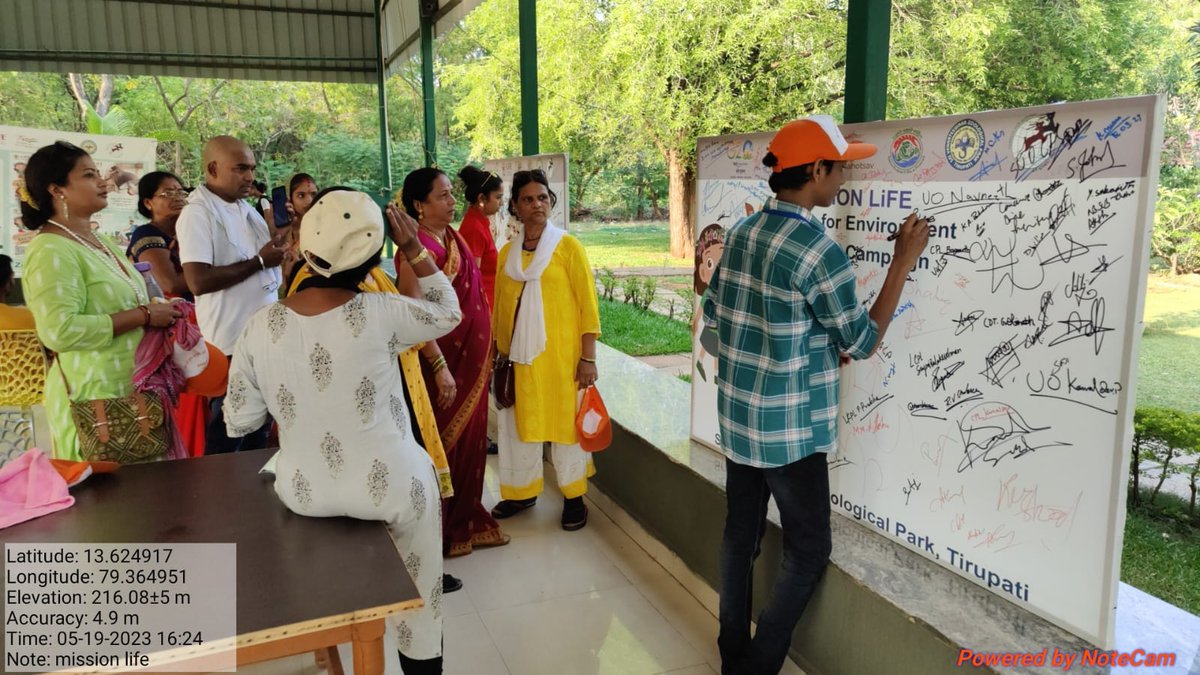 Awareness sessions, promotion of jute bags, awareness talks by the animal keepers for motivating the visitors to conserve and protect the environment was conducted in the zoo park as part of Mission LiFE. #MissionLiFE #ProplanetPeople