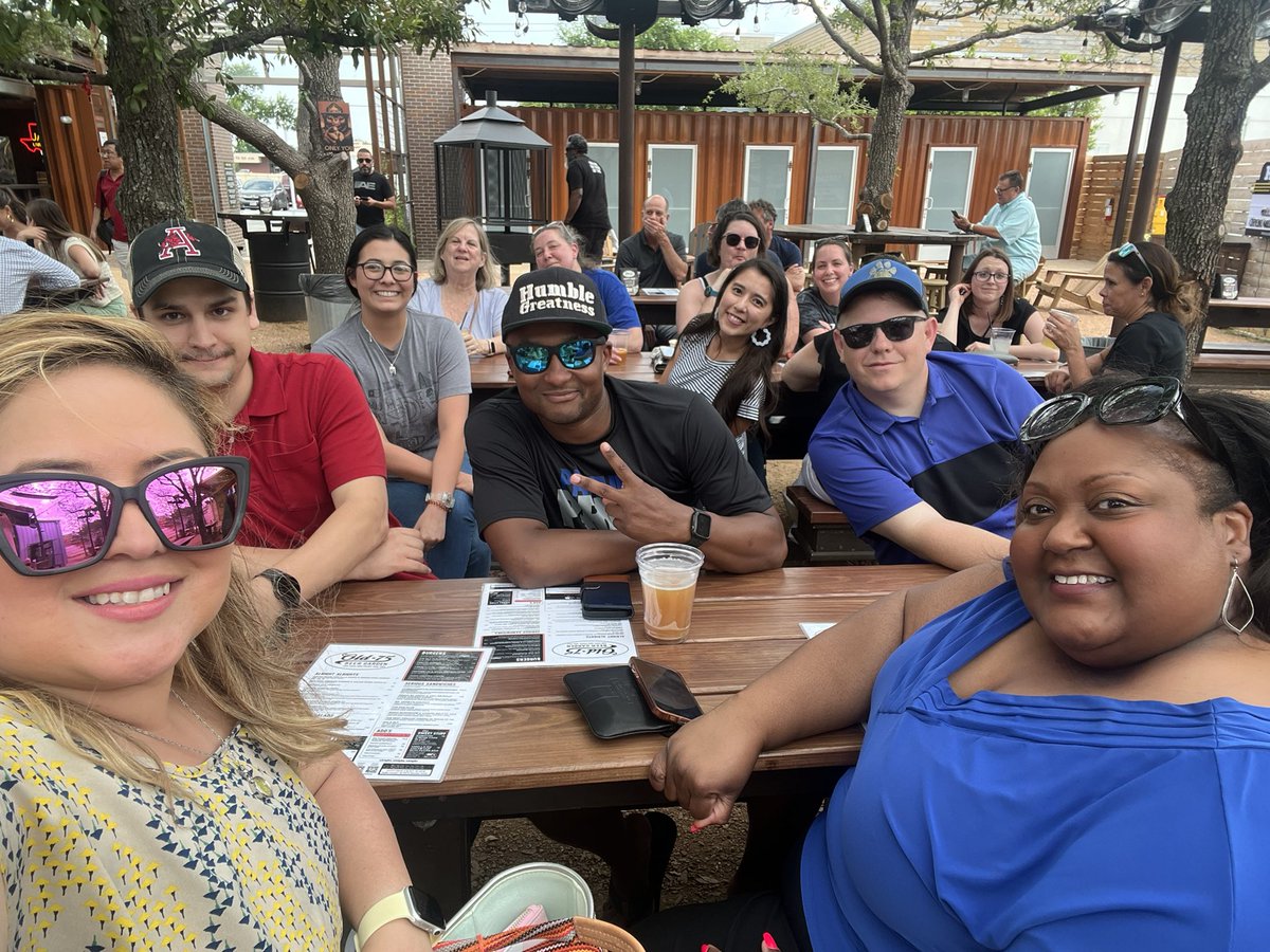 Yesterday @Apollo_JH celebrated our EOY social at Old75 in Richardson - #CONNECTIONS #risdbelieves @LamaestraBrenda #apollogearup