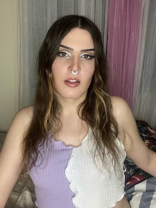 Just got back from a lovely night 🥺💕💖 https://t.co/15INqzziHV