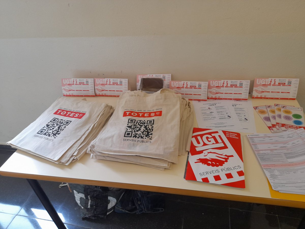 Avui hem acompanyat als estudiants d'infermeria en la jornada de cloenda dels alumnes de 4art <a href="/UdGInfermeria/">Facultat Infermeria</a>