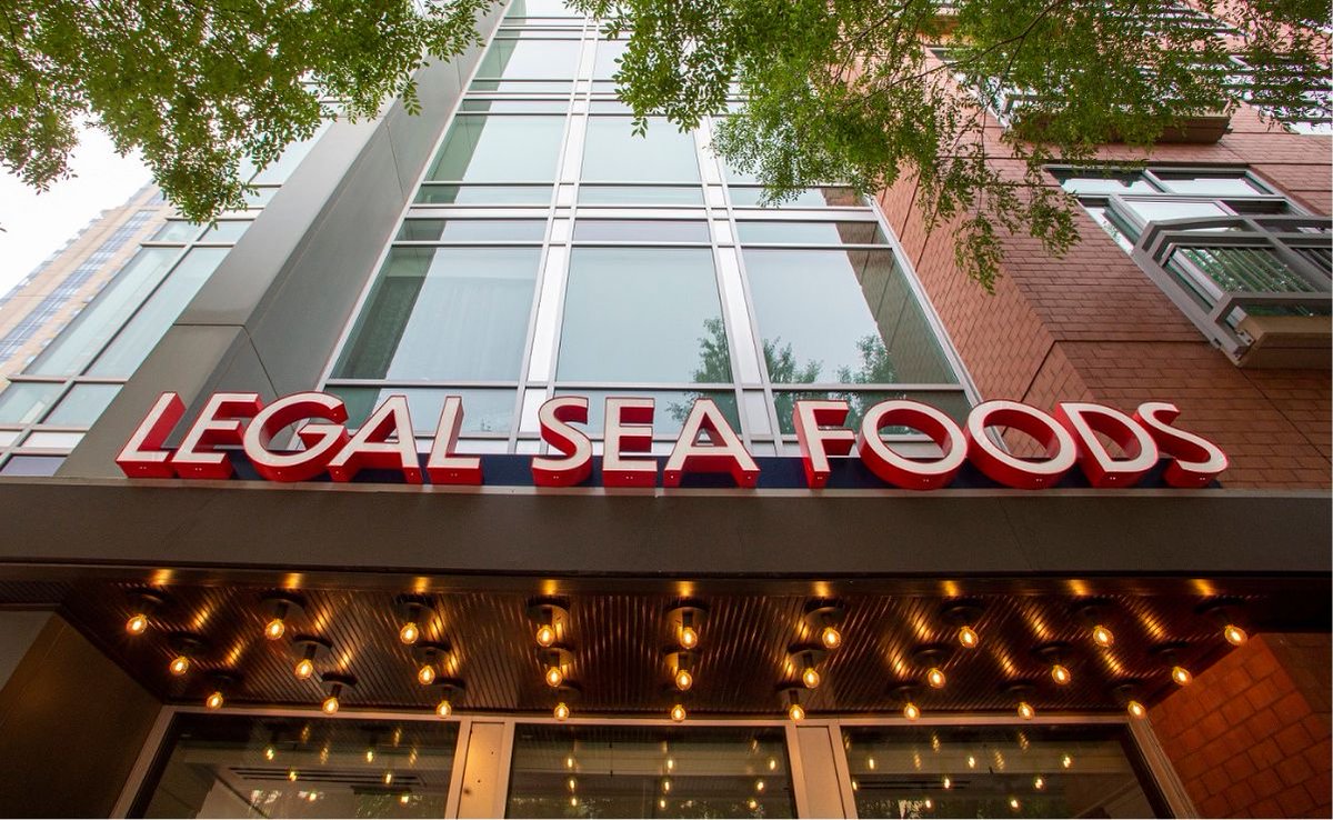 Legal Sea Foods opens restaurant in Town Center, Virginia Beach eaterypulse.com/2023/05/16/leg…