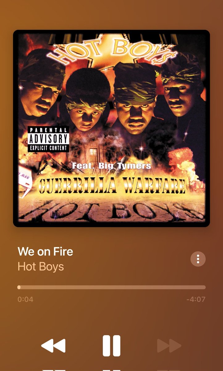 KingCHRIS317's tweet photo. 😂😆😂😎🔥
I definitely grew up trying to be a naptown hot boy lol 
#hotboy #haughville #jamorant #influenceurs #Indianapolis https://t.co/Ij31oYv5eM