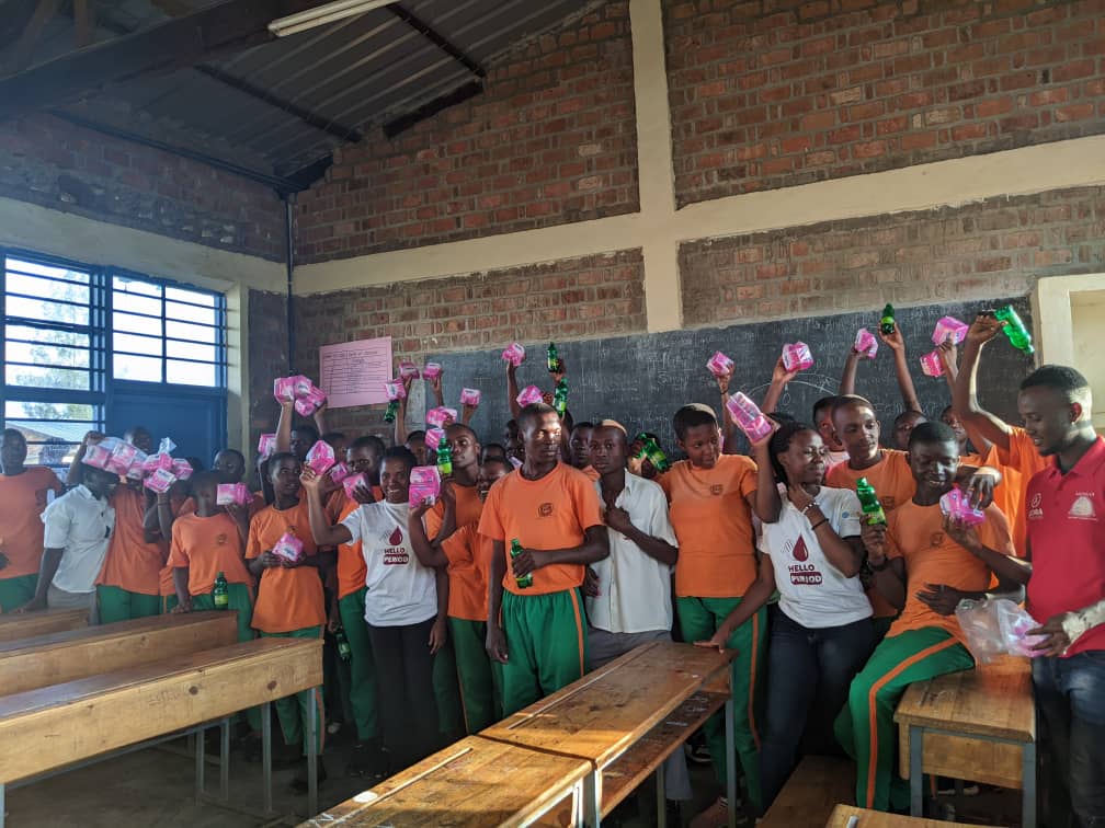 scora_medsar's tweet photo. Yesterday, @scora_medsar raised awareness in GS Rwabutenge @KicukiroDistr and GS Butare @HuyeDistrict about Menstrual Hygiene Management and the role of men and boys in menstrual health.
"#WeAreCommitted to end period stigma, committed to end period poverty"
#SCORAngels https://t.co/9iI7mFc2un