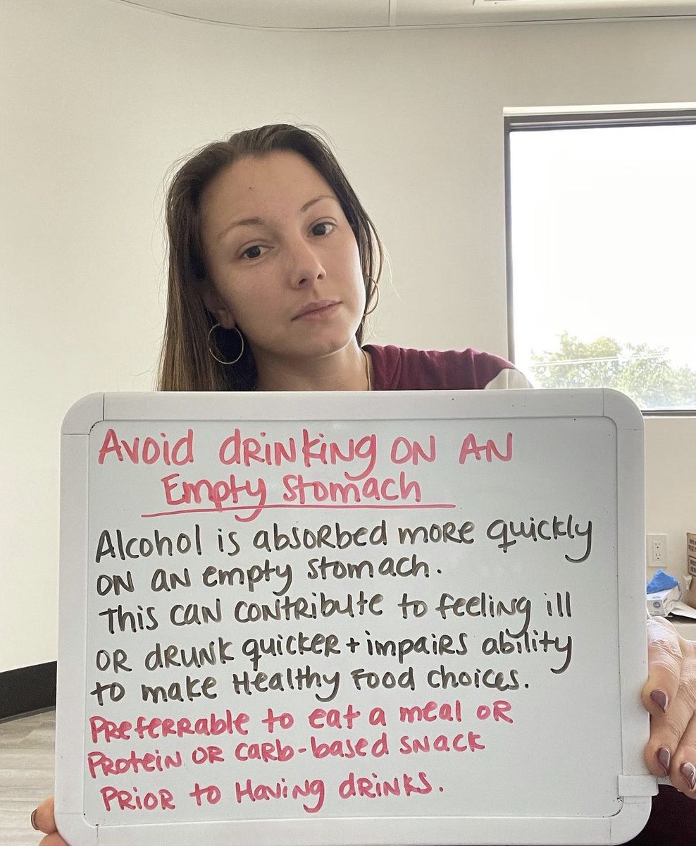 gadsoncarter's tweet photo. Simple tips for meeting friends at the bar https://t.co/vdNtEbiwsX