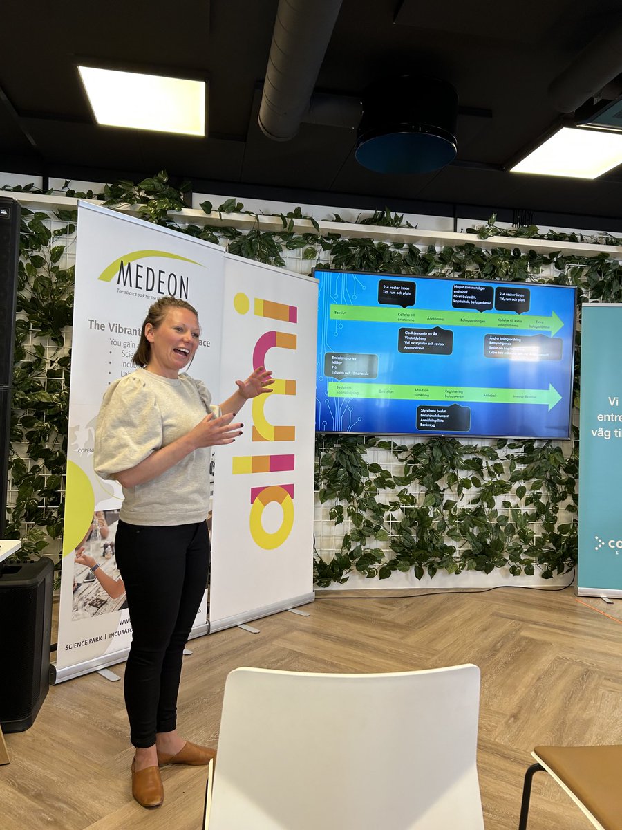 Speedpitch with ⁦<a href="/ConnectSyd/">Connect Sverige Syd</a>⁩ at #Almi i Malmö - ⁦<a href="/MedeonSP/">Medeon Science Park & Incubator</a>⁩ proud partner. ⁦<a href="/YangDeMarinis/">Yang De Marinis</a>⁩ presented #Lundoch - great event !